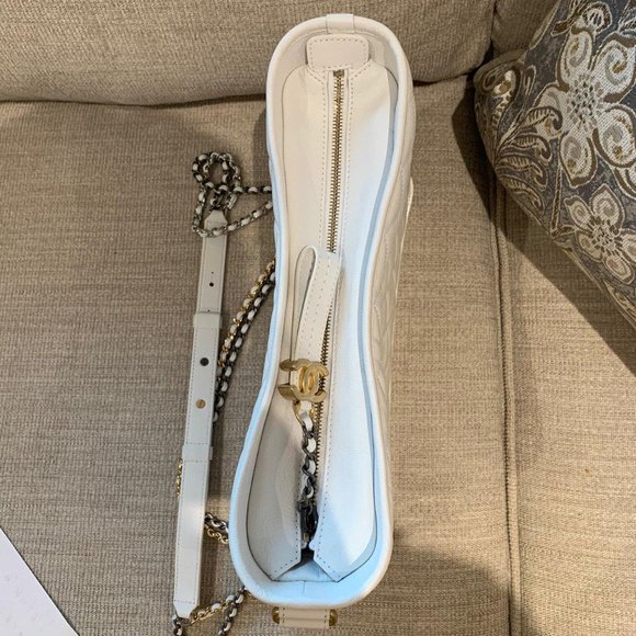 SOLD - 🔥CHANEL GABRIELLE LARGE HOBO BAG🔥 BN - Picture 11 of 15